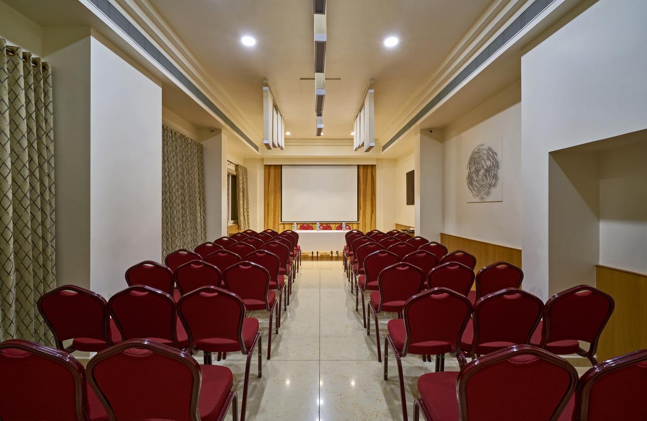 Hotel Atharv Top Rated Business Hotel In Kolhapur Luaran gambar