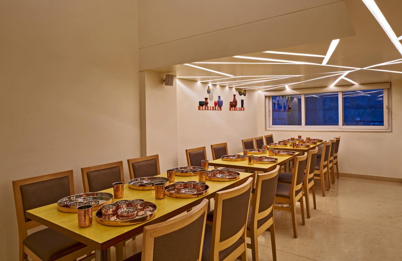 Hotel Atharv Top Rated Business Hotel In Kolhapur Luaran gambar